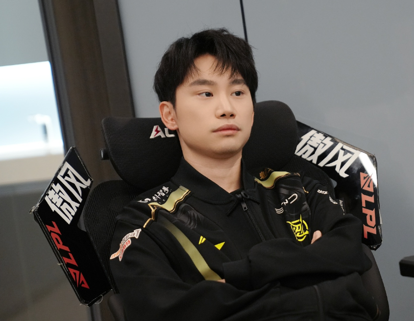 关于Doinb在瑞士队比赛中连败,赛事规则更新引发热议!的信息 关于Doinb在瑞士队比赛中连败,赛事规则更新引发热议!的信息