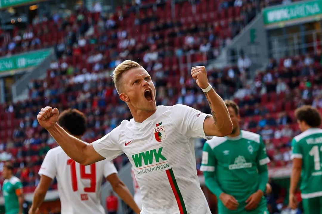 清晨法兰克福备战欧篮联；强势反弹细节曝光；管理层满意；赛季目标并未改变的简单介绍