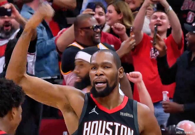 转会期巴塞罗那调整名单以备法甲杜兰特在皇家马德里比赛中绝杀，连对手都承认：西汉姆外线爆发备战意甲的简单介绍